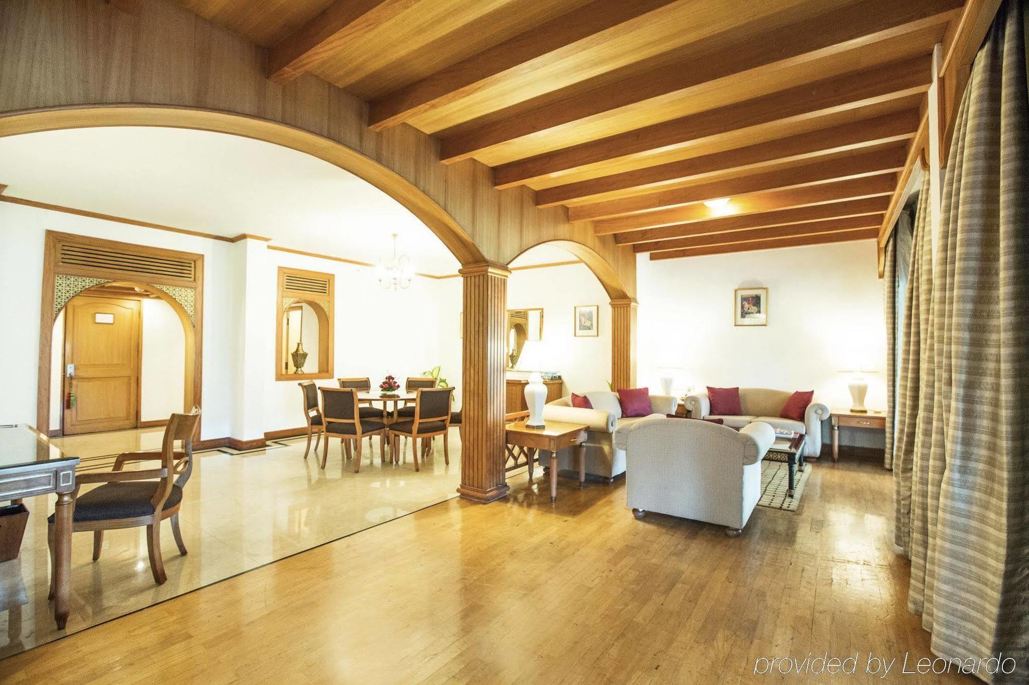 Taj Banjara Hotel Haidarábád Kültér fotó A suite at the Oberoi, Mumbai
