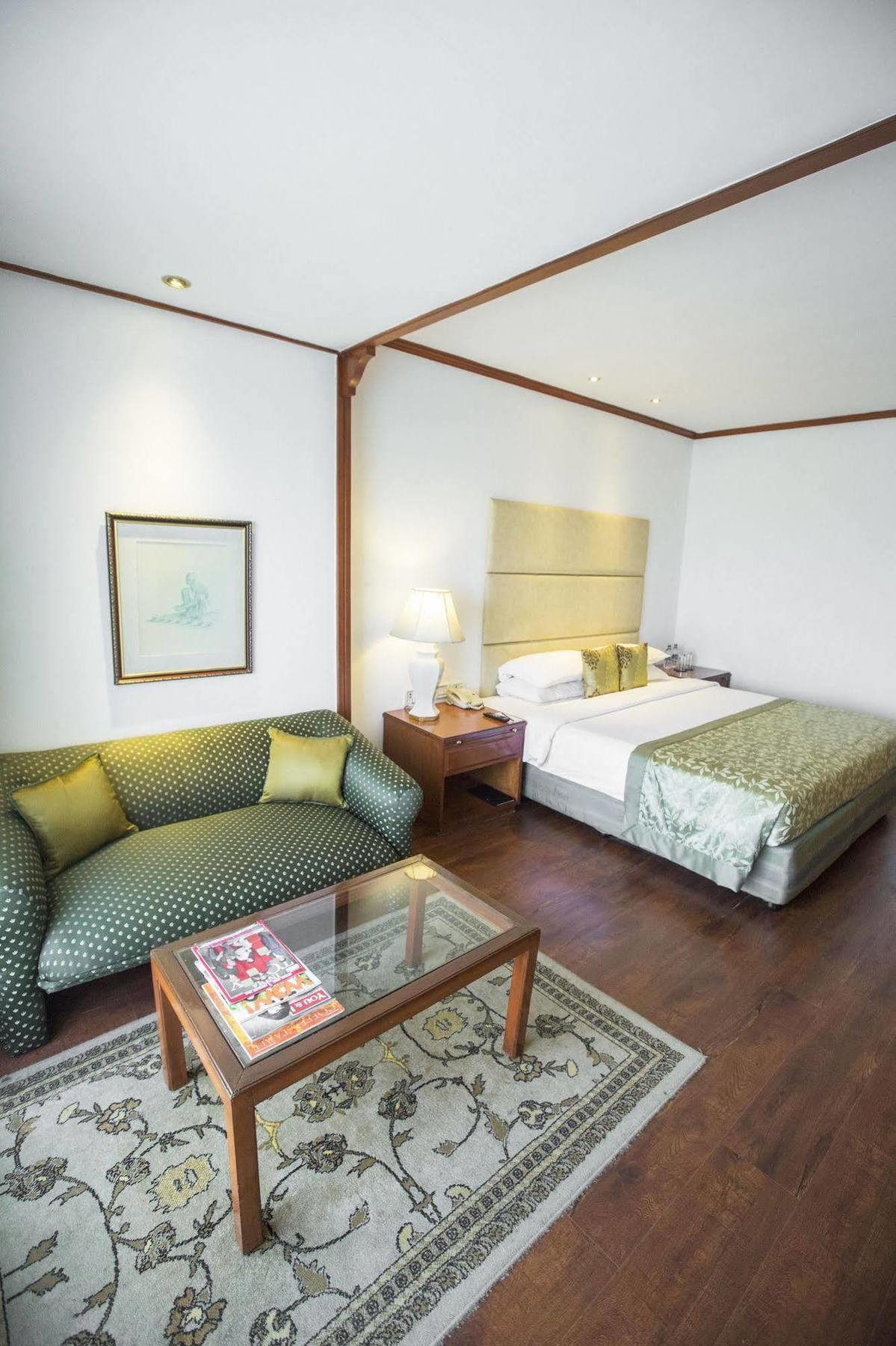 Taj Banjara Hotel Haidarábád Kültér fotó A room at the Taj Bengal